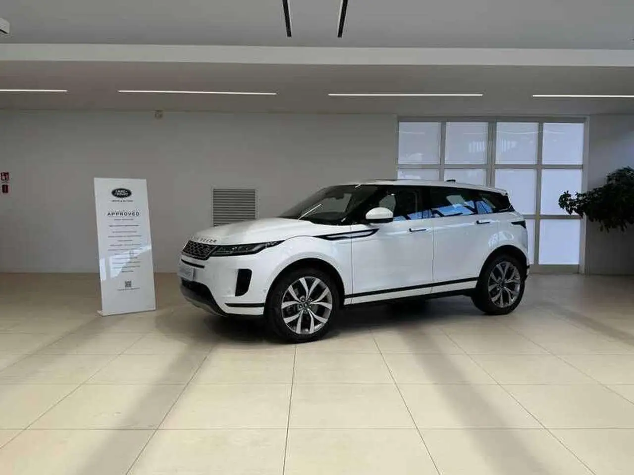 Photo 1 : Land Rover Range Rover Evoque 2019 Diesel