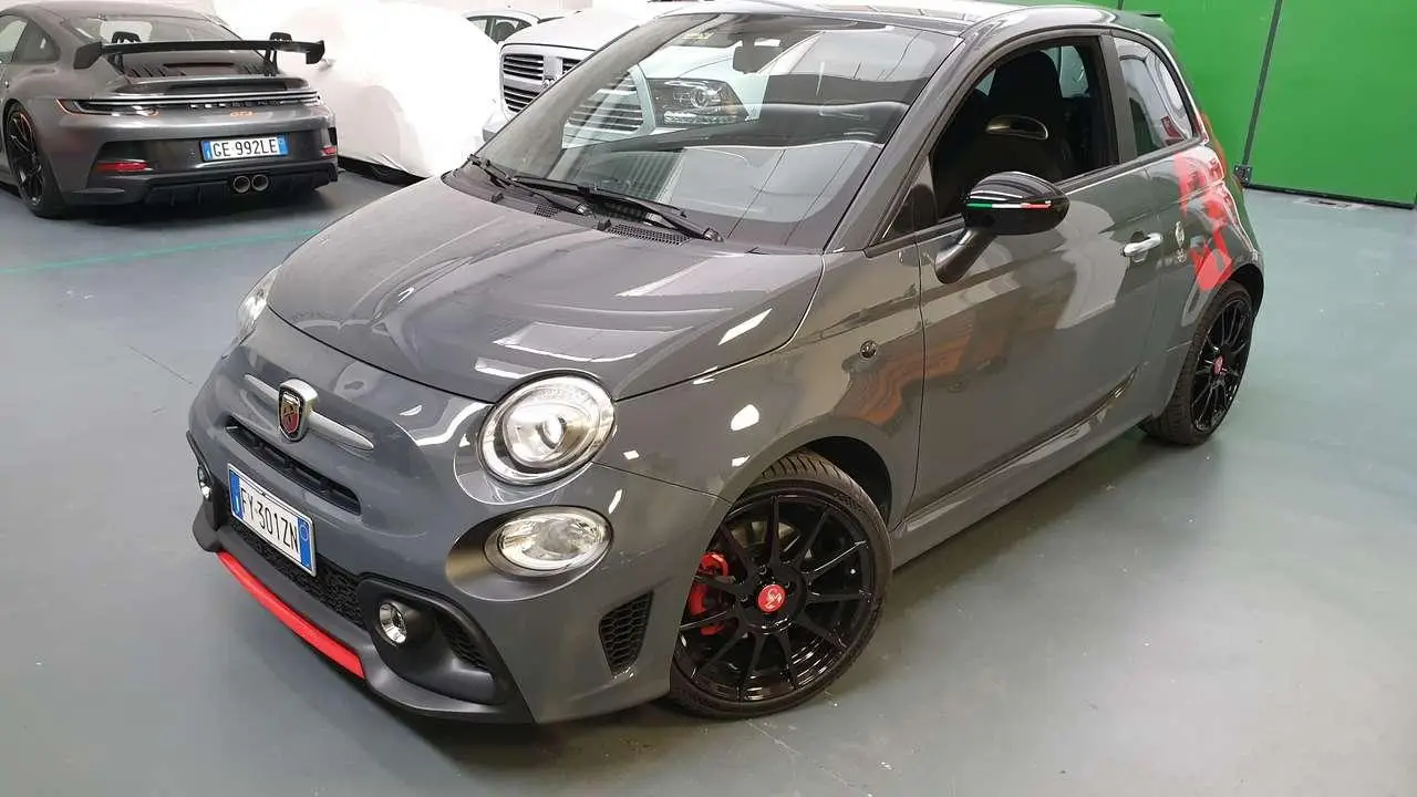 Photo 1 : Abarth 595 2019 Essence