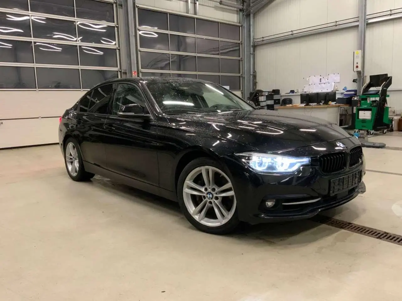 Photo 1 : Bmw Serie 3 2018 Diesel