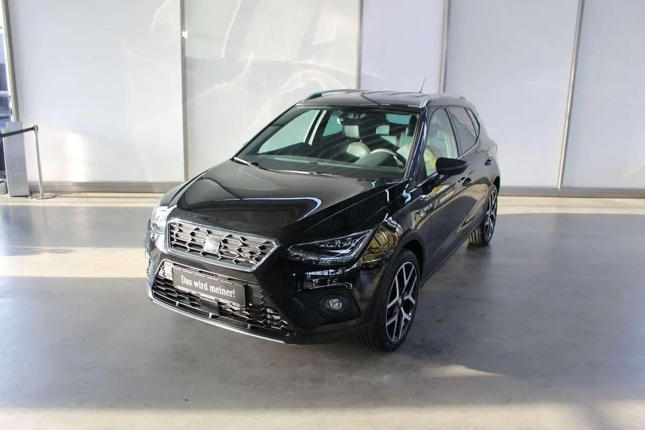 Photo 1 : Seat Arona 2019 Petrol