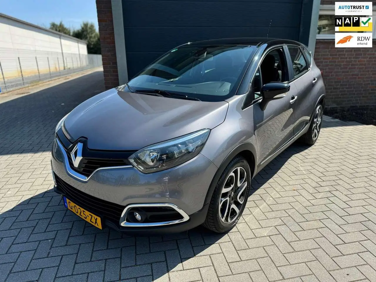 Photo 1 : Renault Captur 2014 Essence