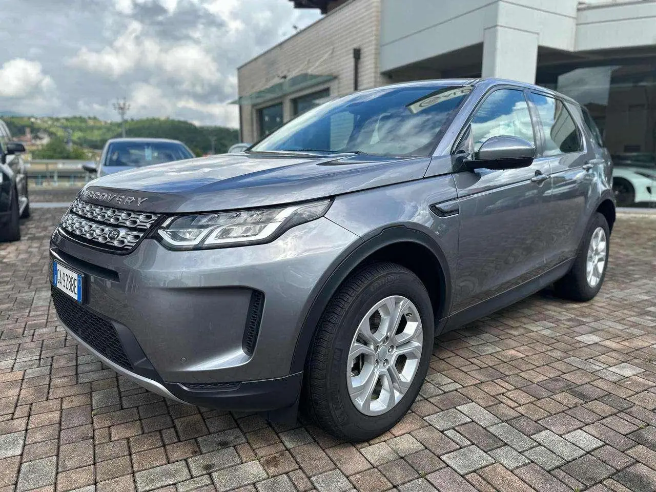 Photo 1 : Land Rover Discovery 2020 Hybrid