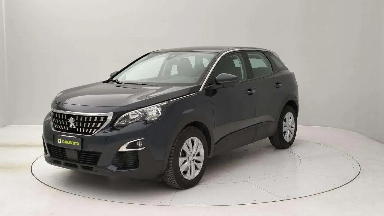 Photo 1 : Peugeot 3008 2020 Diesel