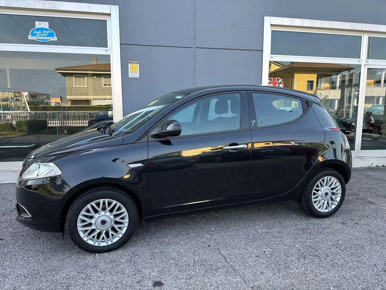 Photo 1 : Lancia Ypsilon 2015 Diesel