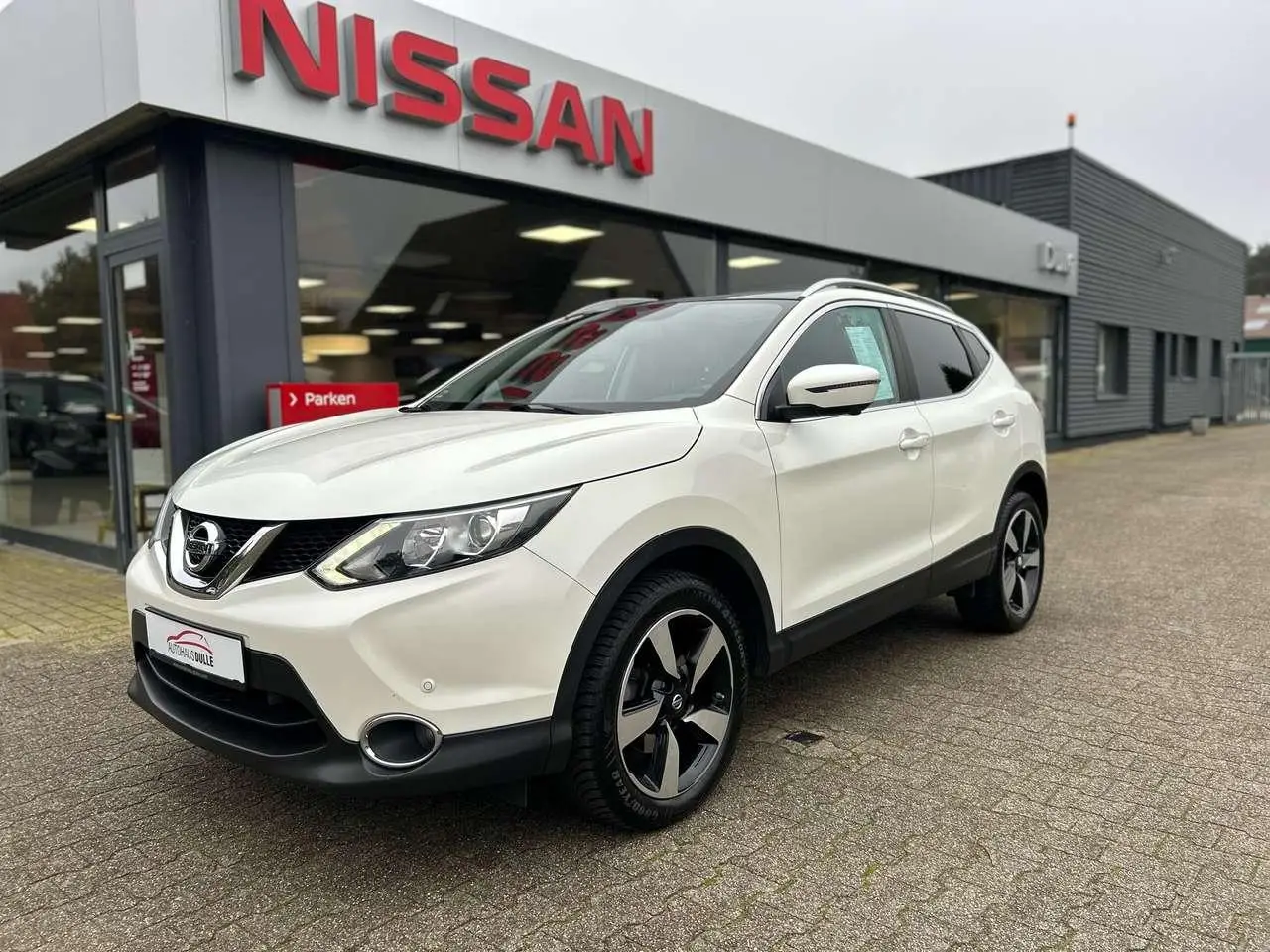 Photo 1 : Nissan Qashqai 2015 Essence