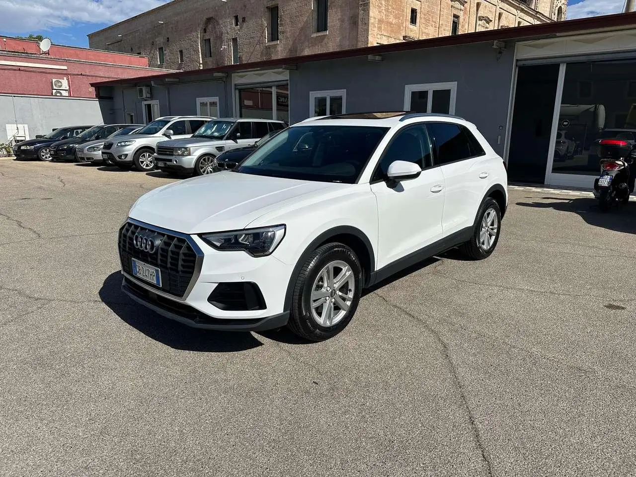 Photo 1 : Audi Q3 2020 Diesel