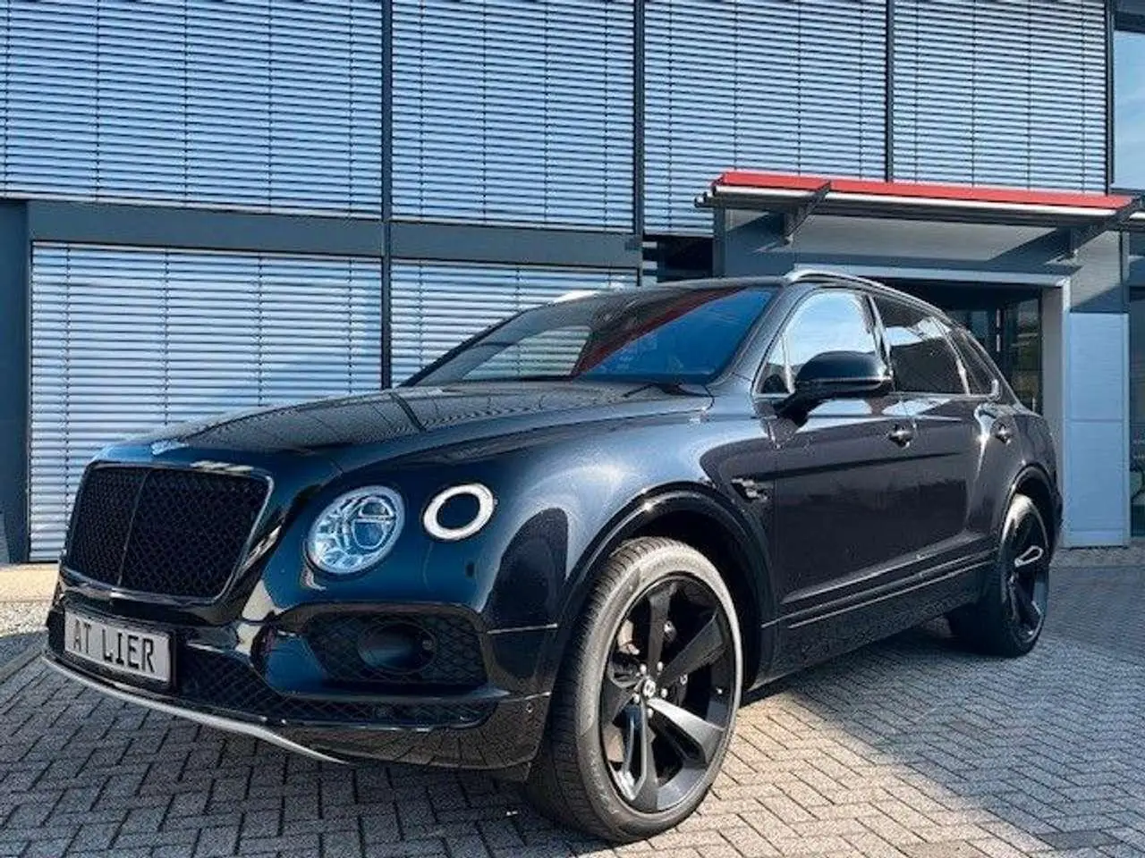 Photo 1 : Bentley Bentayga 2018 Essence