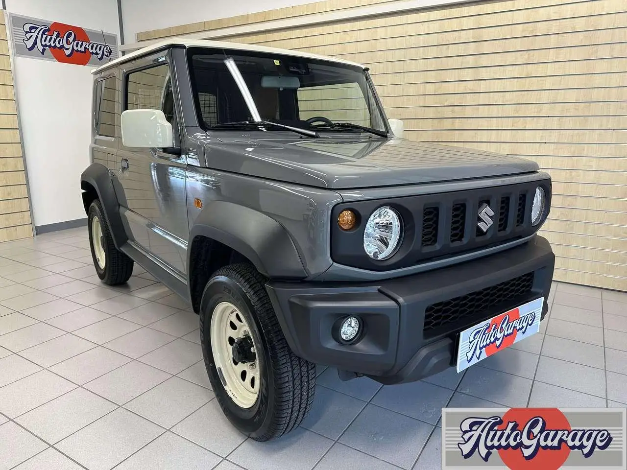 Photo 1 : Suzuki Jimny 2022 Petrol