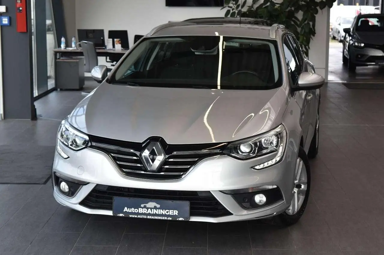 Photo 1 : Renault Megane 2019 Diesel