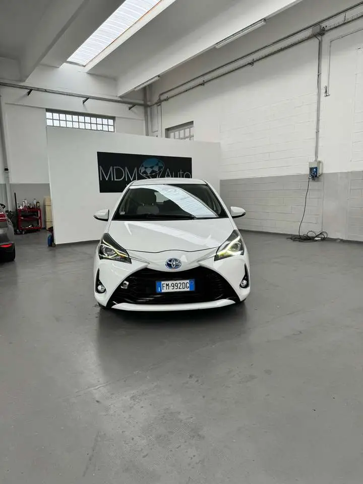 Photo 1 : Toyota Yaris 2017 Hybride