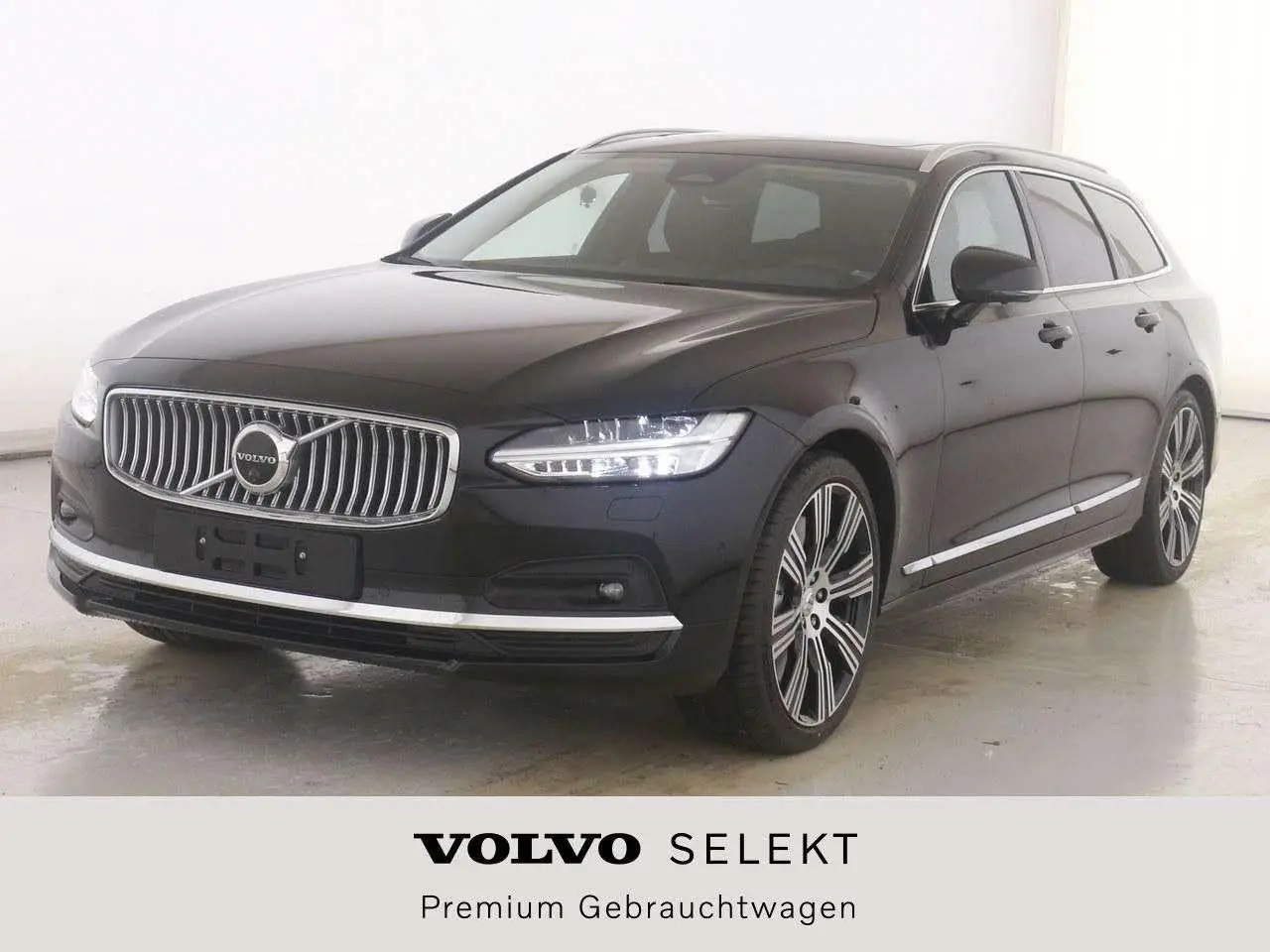 Photo 1 : Volvo V90 2024 Diesel