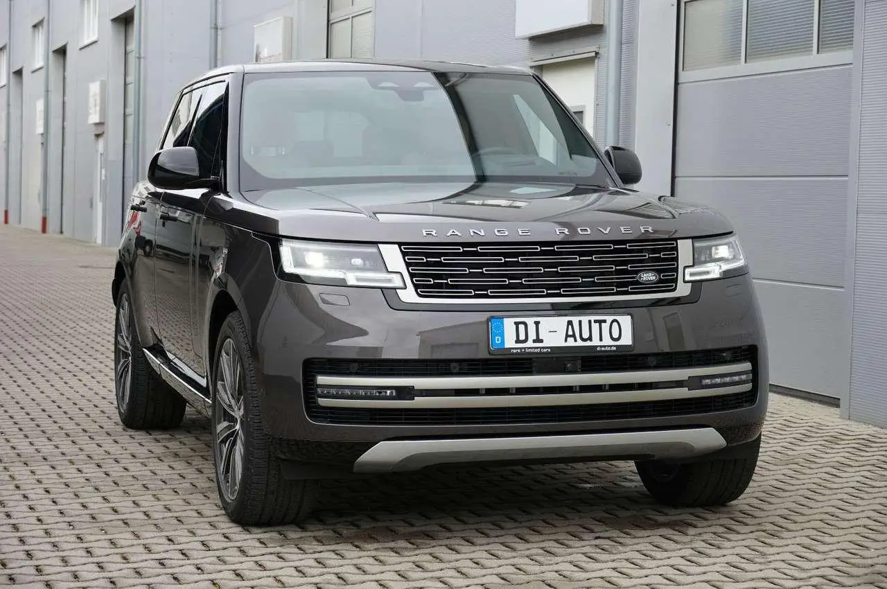 Photo 1 : Land Rover Range Rover 2024 Petrol