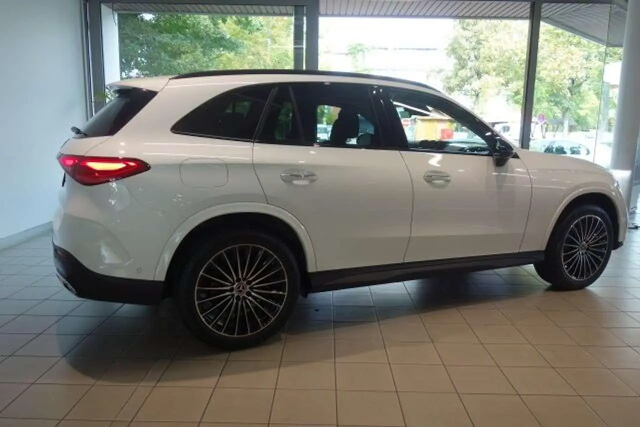 Photo 1 : Mercedes-benz Classe Glc 2023 Essence