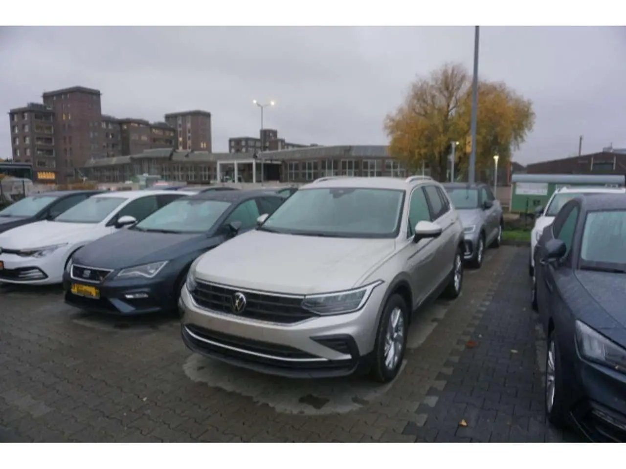 Photo 1 : Volkswagen Tiguan 2023 Essence