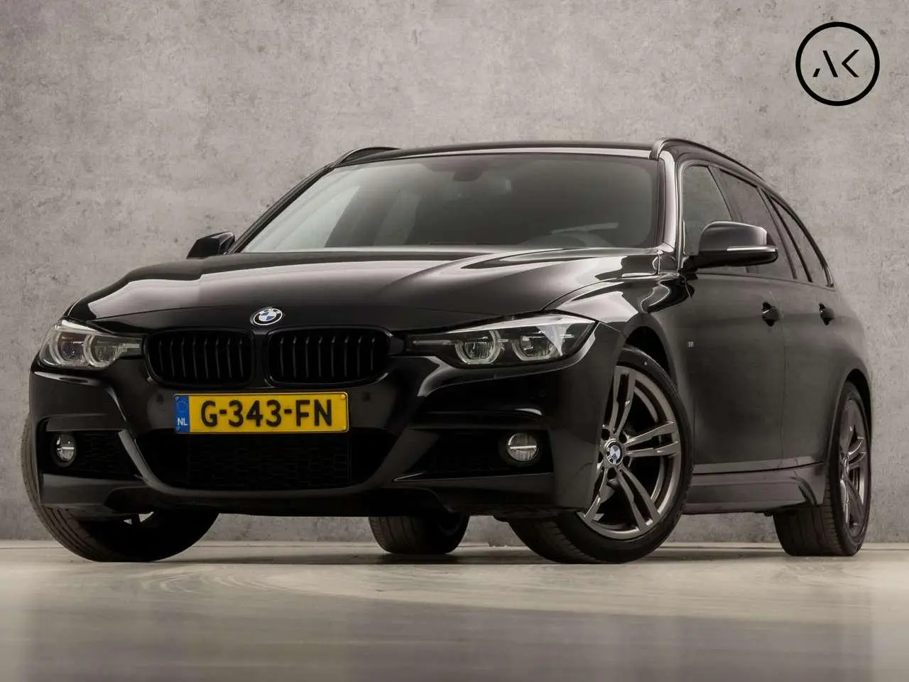 Photo 1 : Bmw Serie 3 2019 Essence