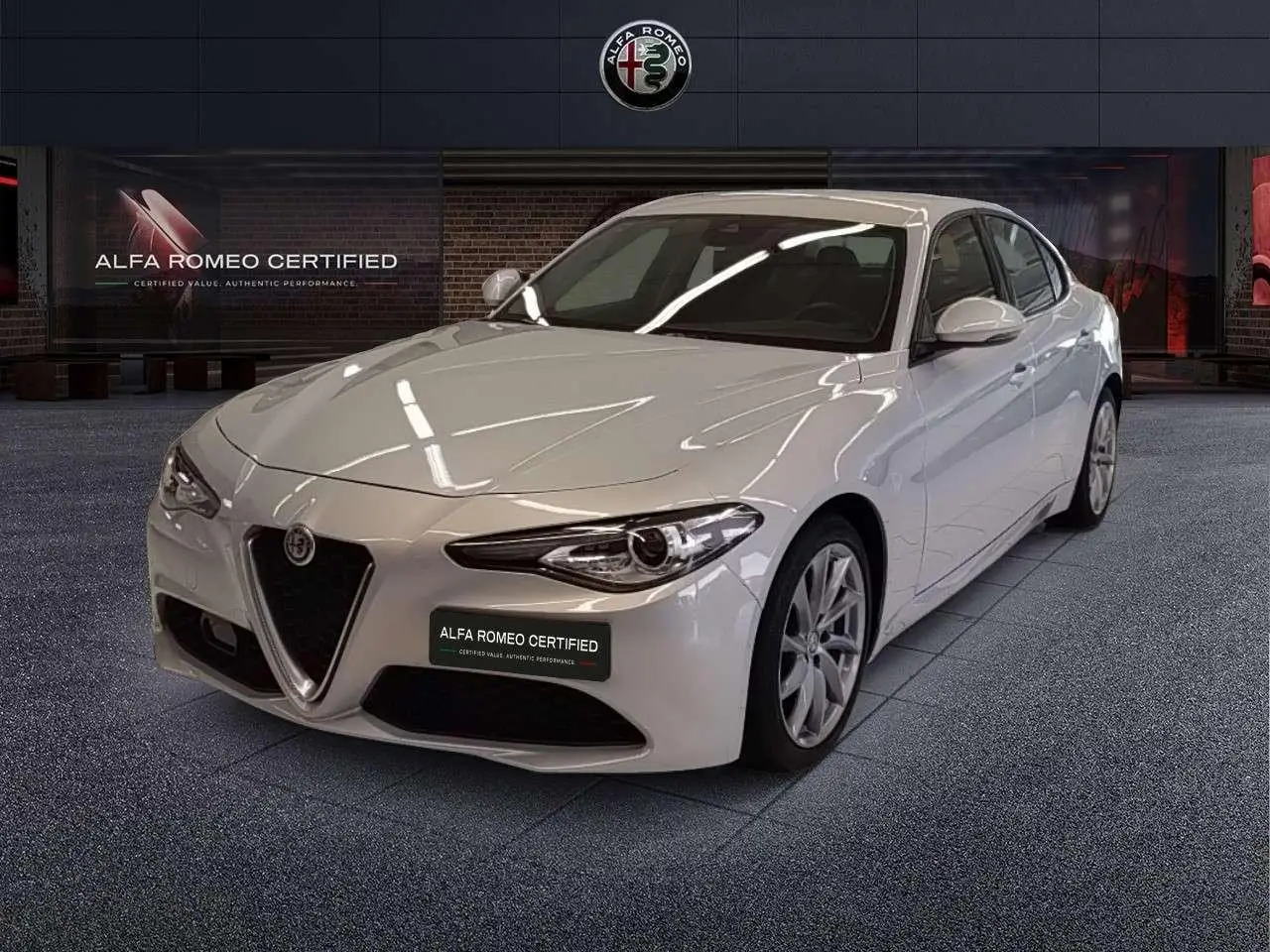 Photo 1 : Alfa Romeo Giulia 2021 Diesel