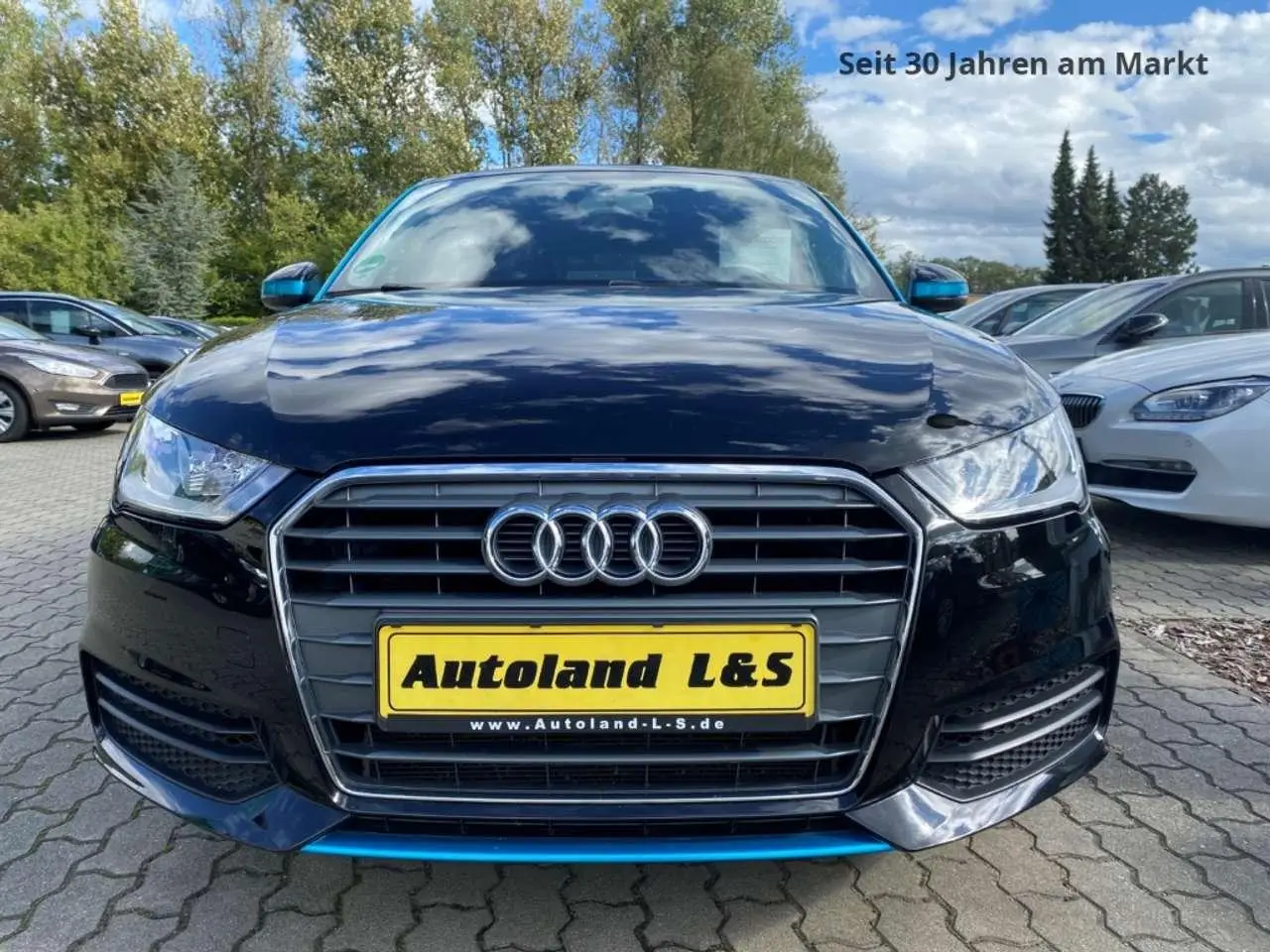 Photo 1 : Audi A1 2017 Petrol