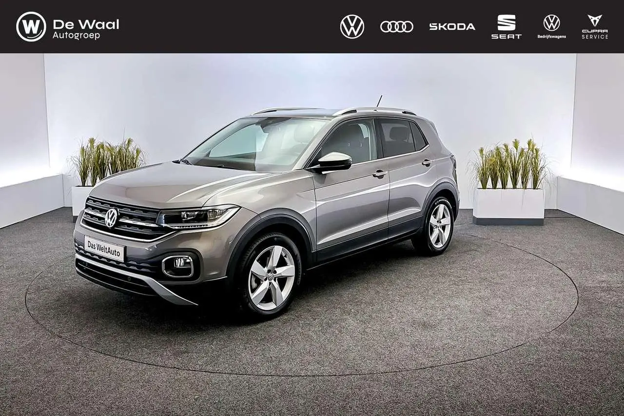 Photo 1 : Volkswagen T-cross 2020 Essence