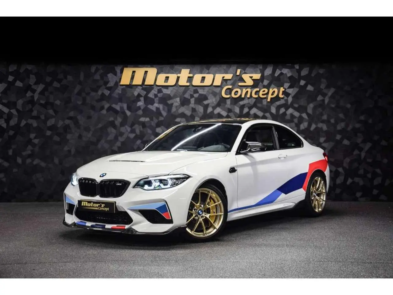 Photo 1 : Bmw M2 2021 Essence