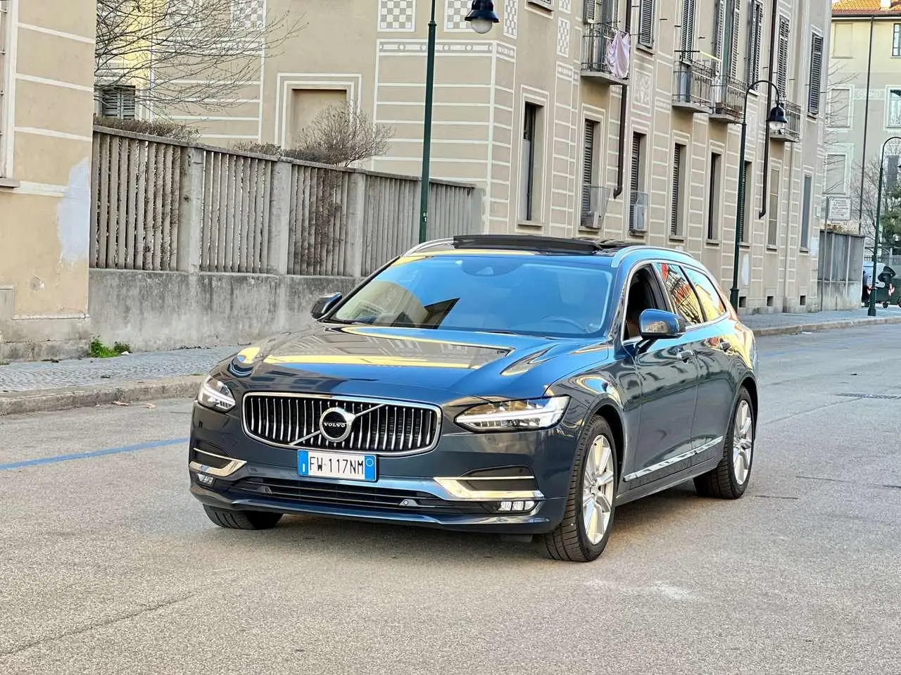 Photo 1 : Volvo V90 2019 Diesel