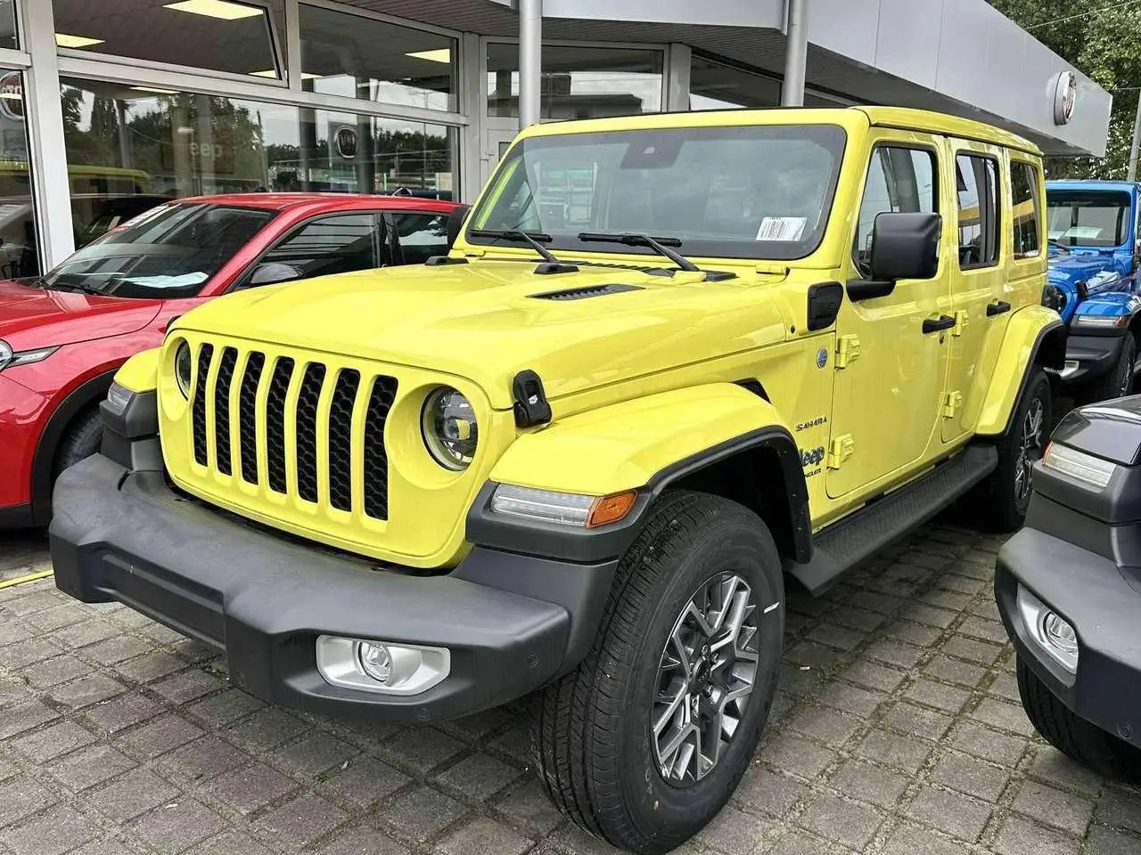 Photo 1 : Jeep Wrangler 2023 Hybrid