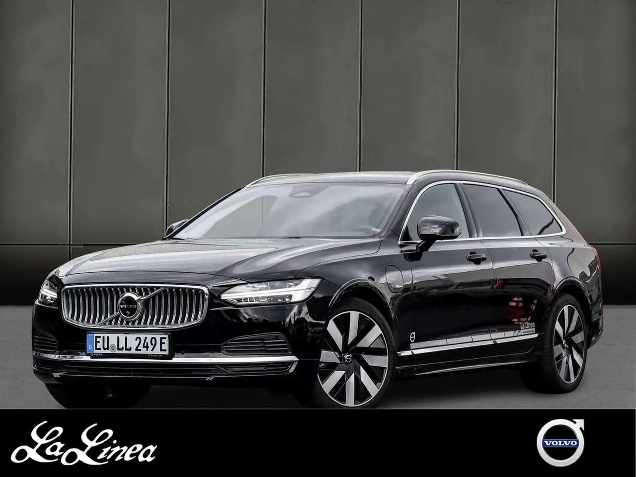 Photo 1 : Volvo V90 2023 Hybrid