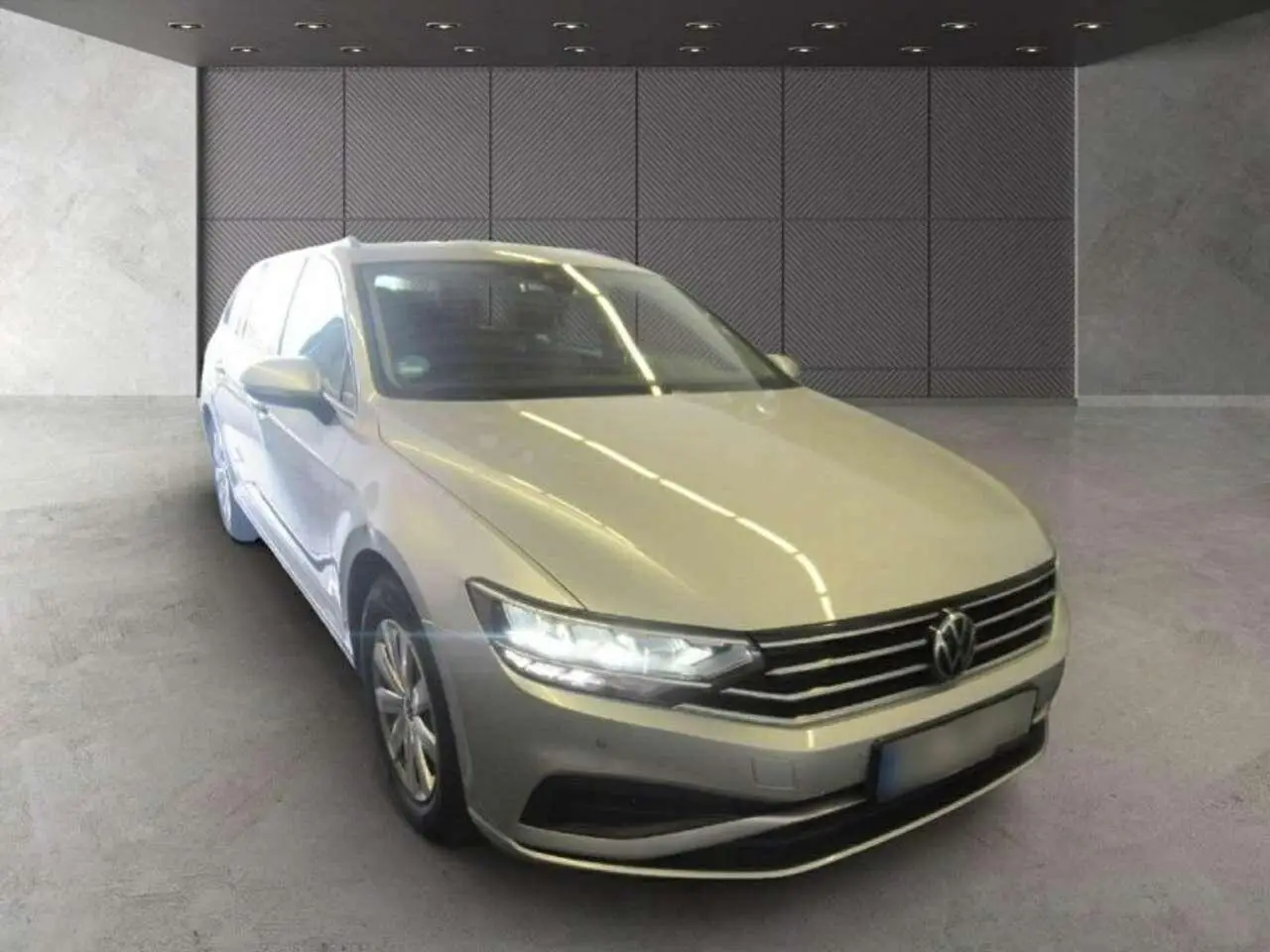 Photo 1 : Volkswagen Passat 2021 Diesel