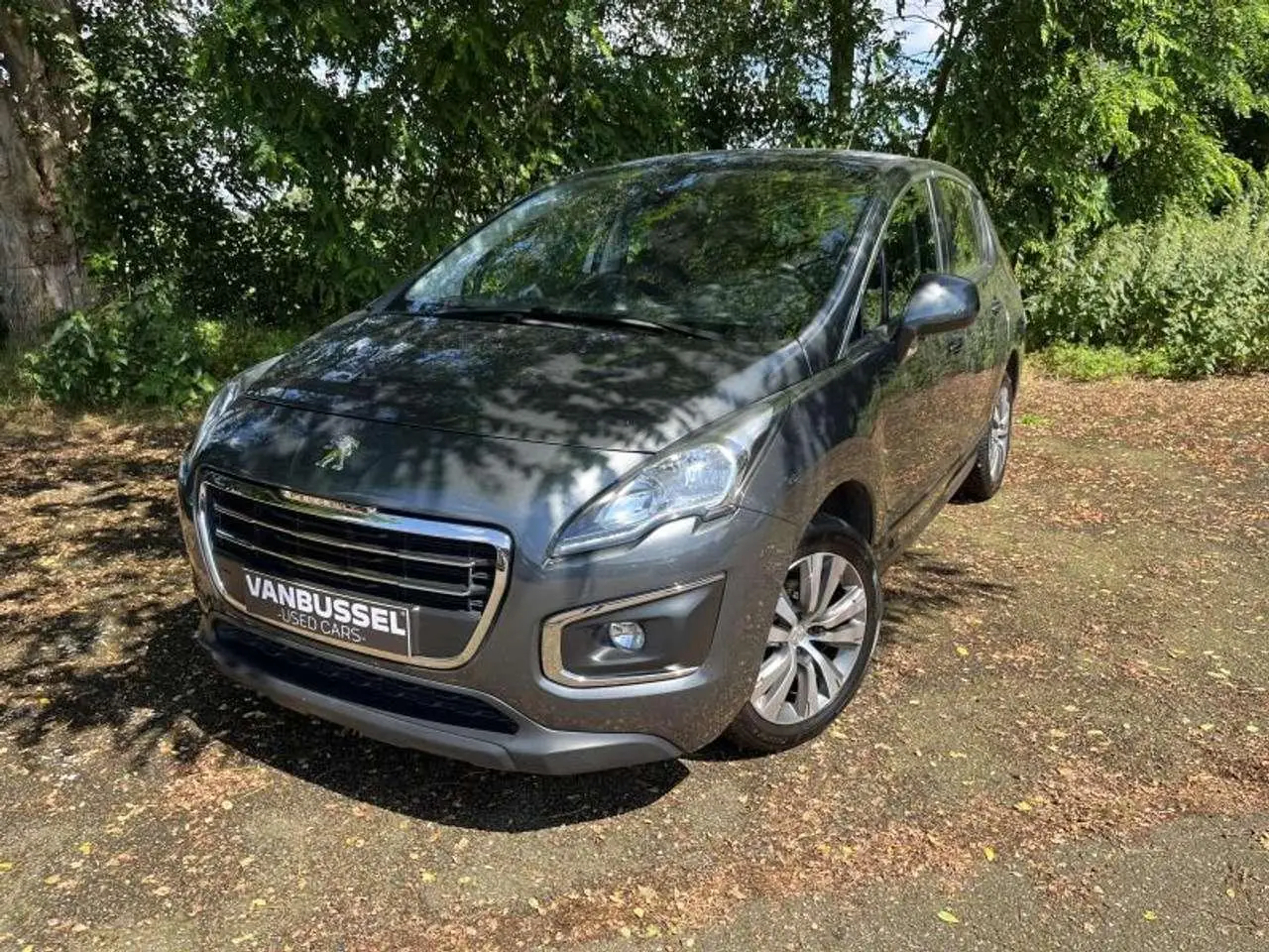 Photo 1 : Peugeot 3008 2015 Petrol