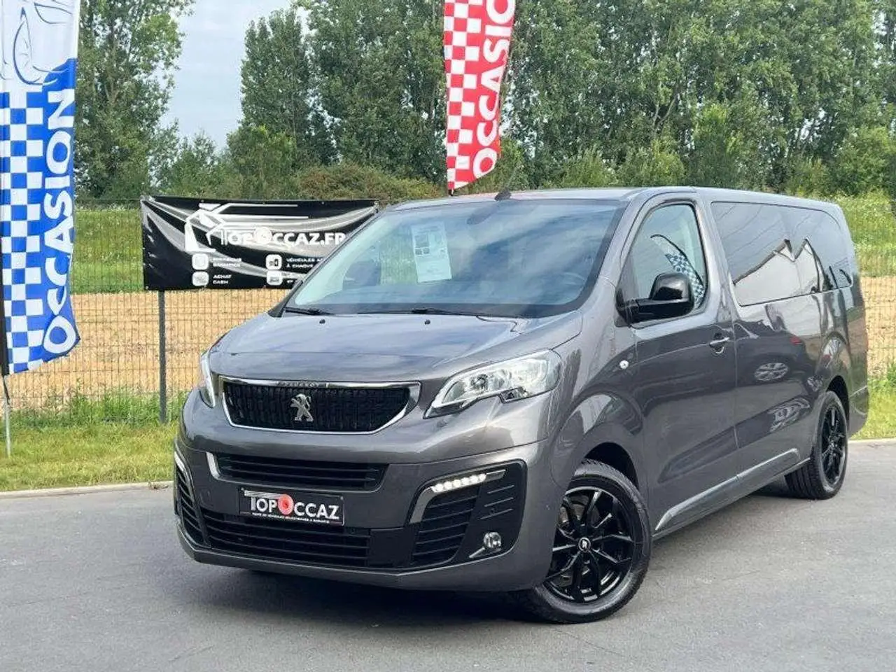 Photo 1 : Peugeot Traveller 2022 Diesel