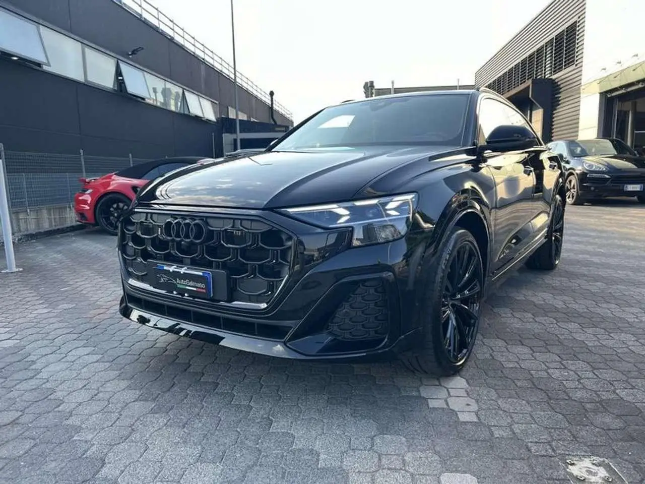 Photo 1 : Audi Q8 2024 Hybride