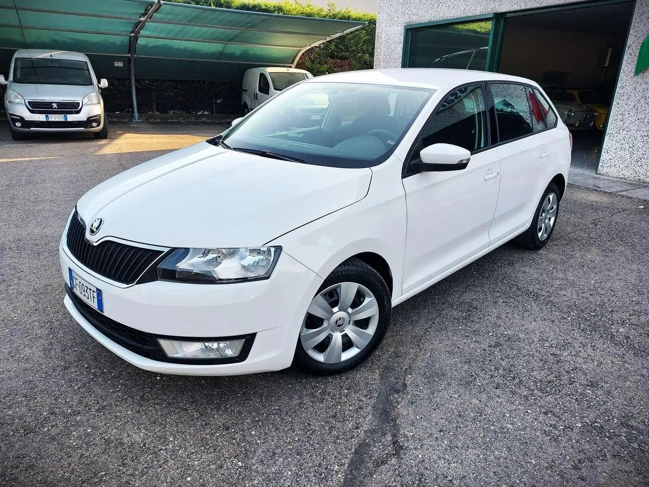 Photo 1 : Skoda Rapid 2016 Diesel