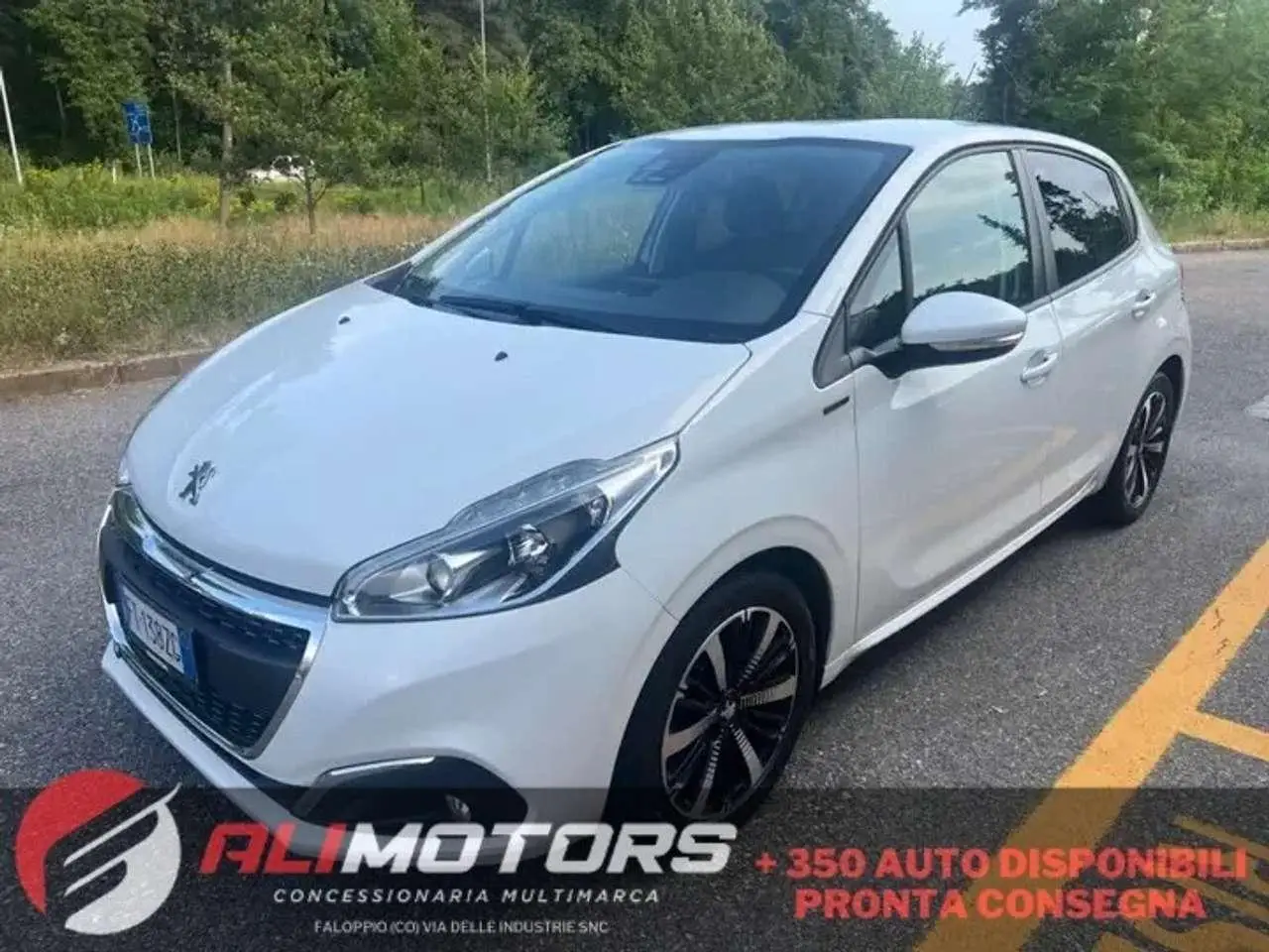 Photo 1 : Peugeot 208 2019 Essence