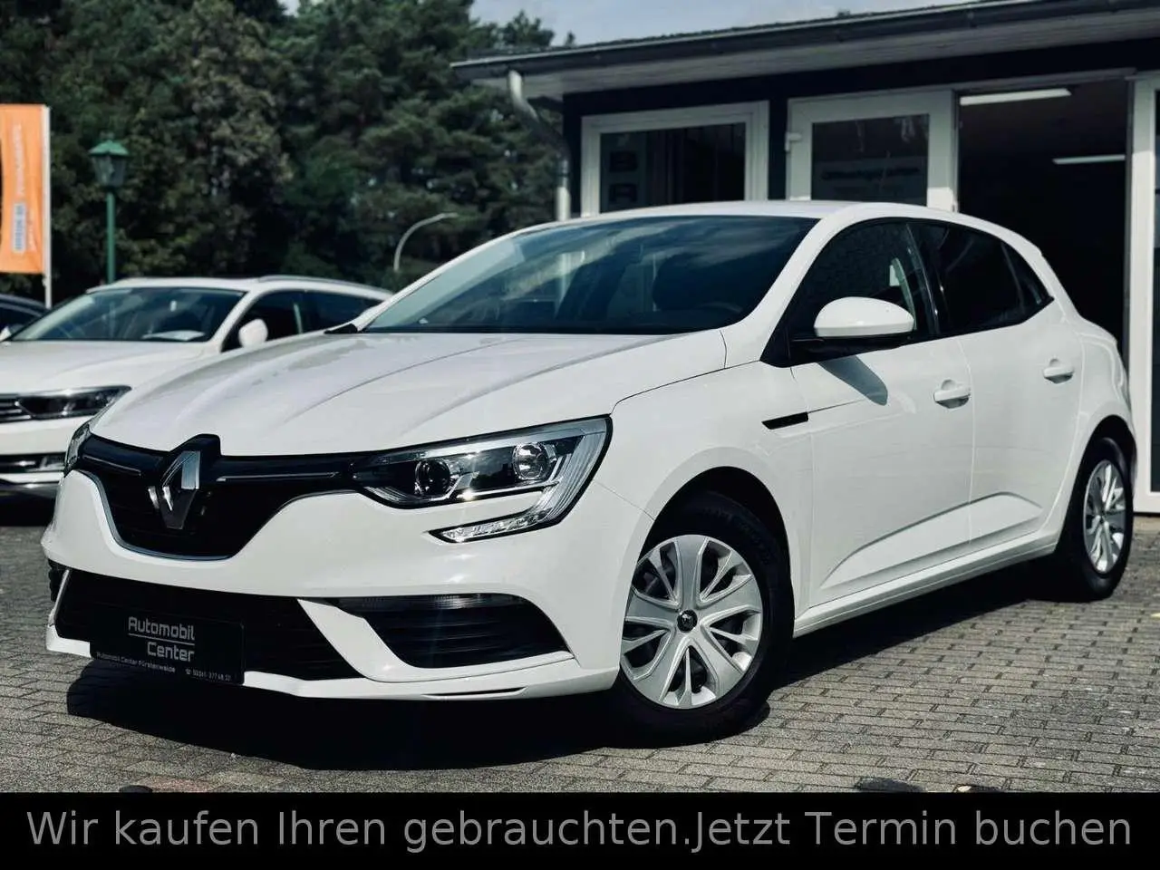 Photo 1 : Renault Megane 2019 Essence