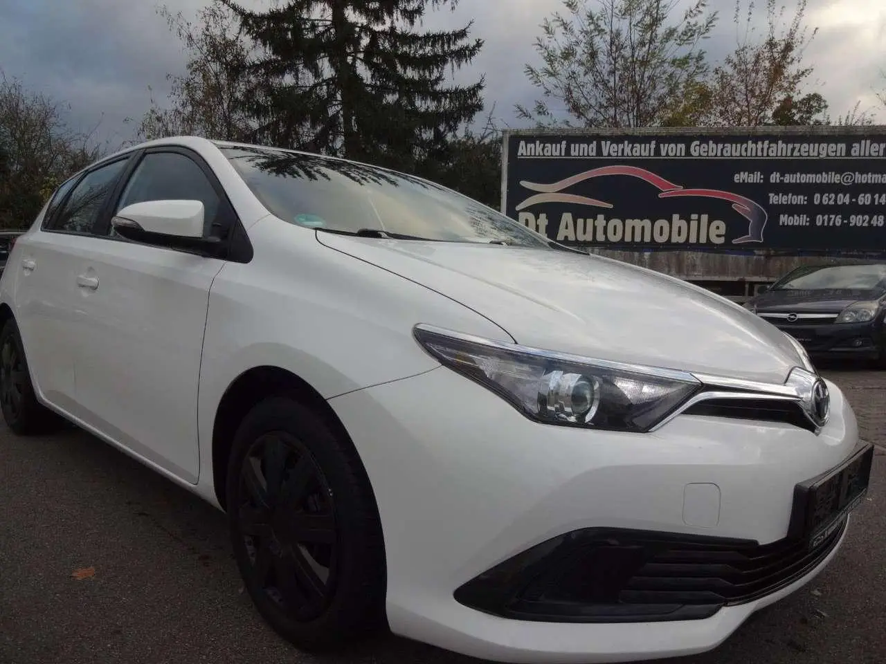 Photo 1 : Toyota Auris 2016 Diesel