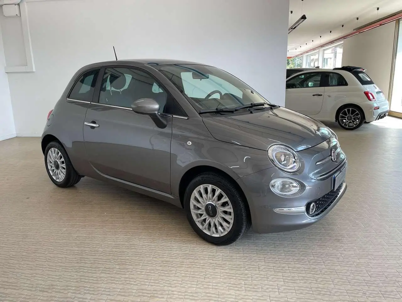 Photo 1 : Fiat 500 2023 Hybrid