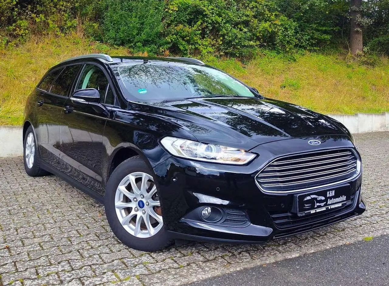 Photo 1 : Ford Mondeo 2019 Essence