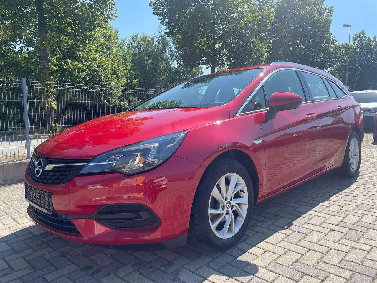 Photo 1 : Opel Astra 2021 Petrol