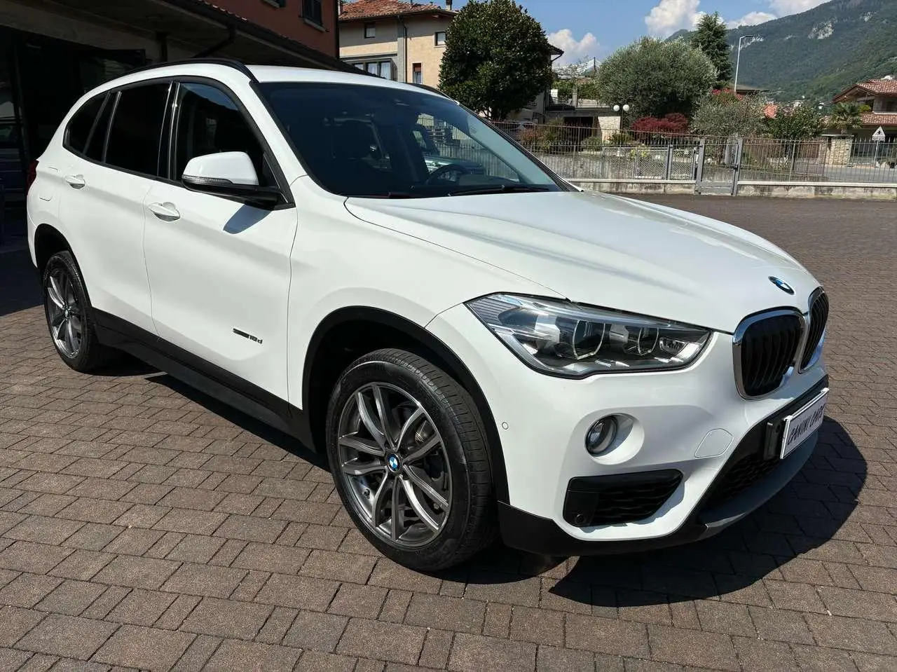 Photo 1 : Bmw X1 2017 Diesel