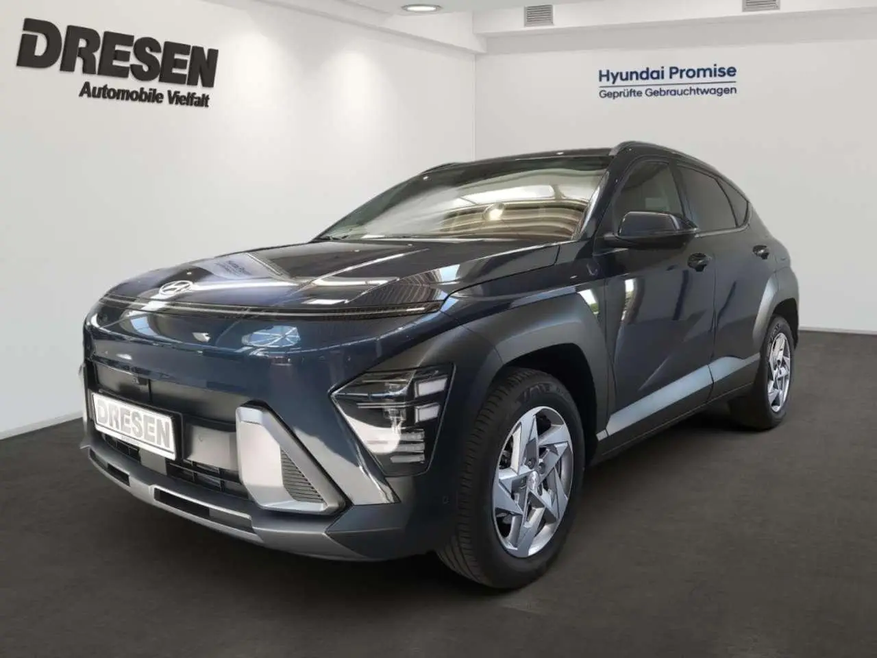 Photo 1 : Hyundai Kona 2024 Petrol