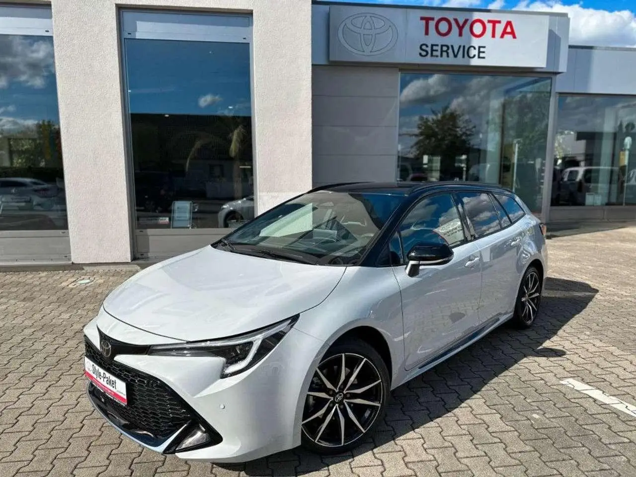 Photo 1 : Toyota Corolla 2023 Hybride