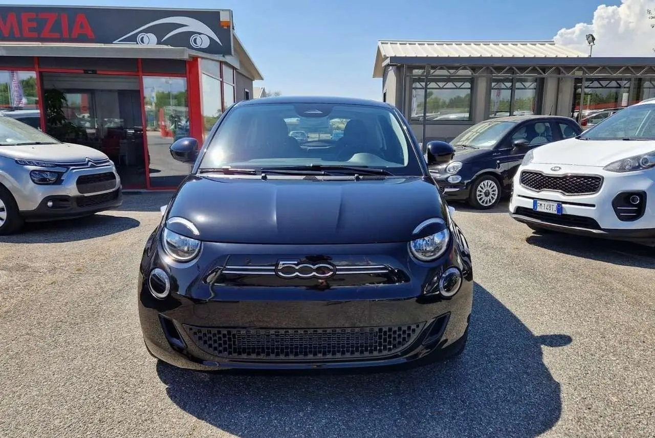 Photo 1 : Fiat 500 2022 Electric