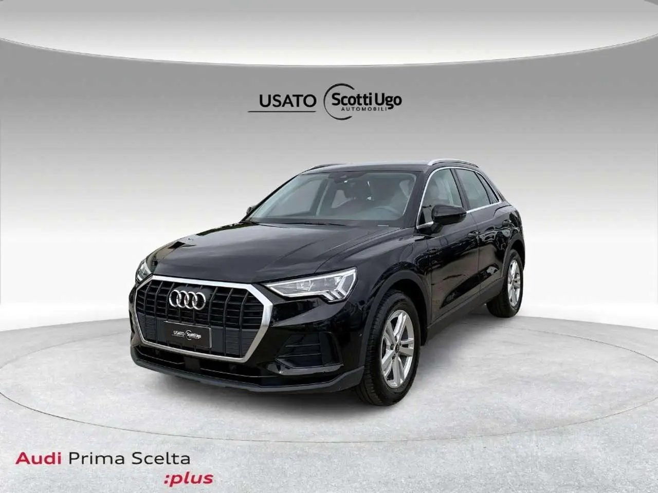 Photo 1 : Audi Q3 2024 Essence