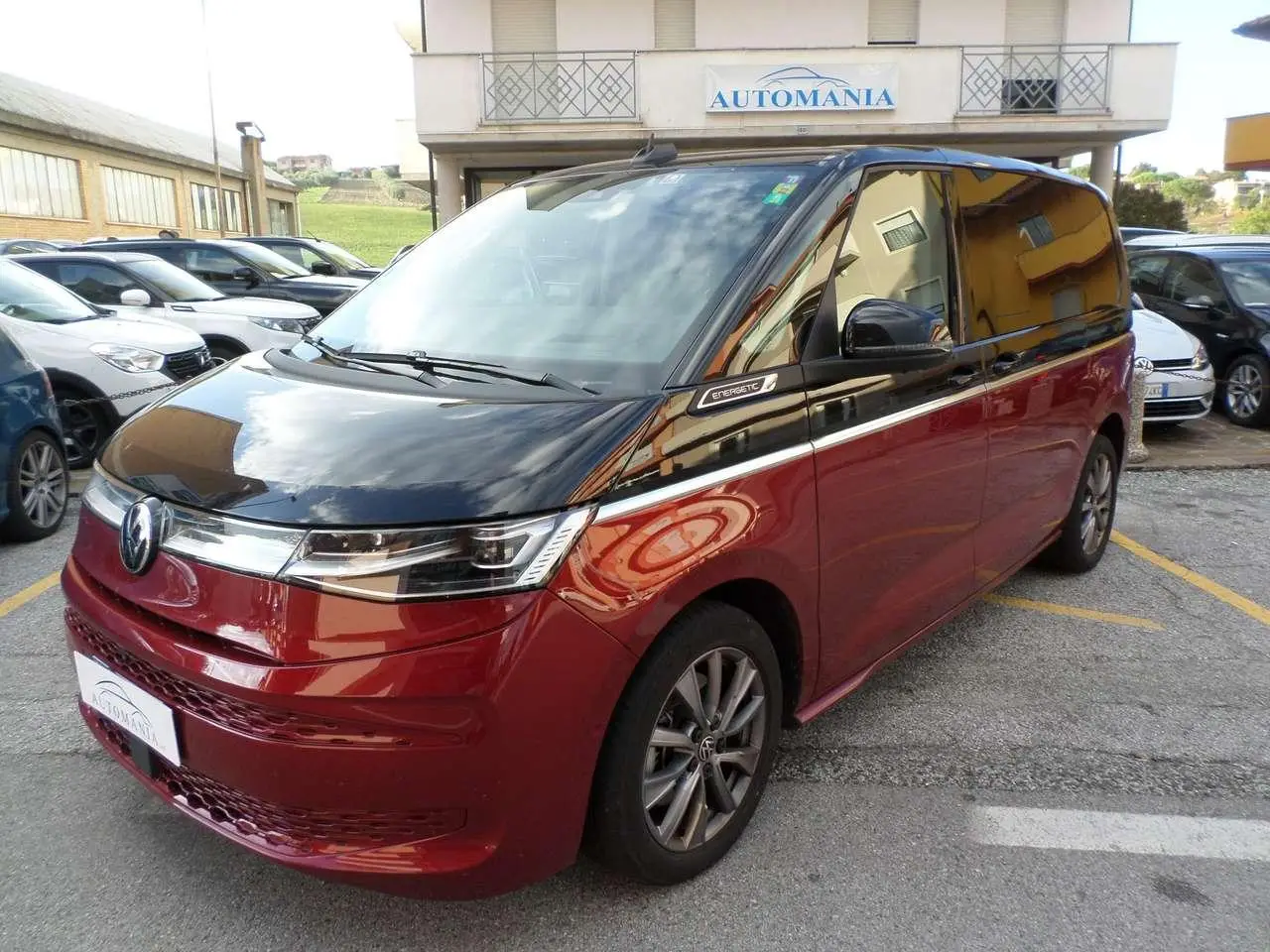 Photo 1 : Volkswagen T7 2022 Hybrid