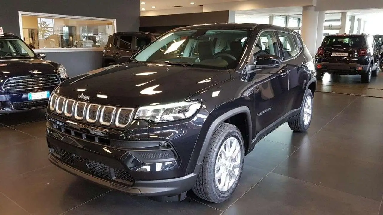 Photo 1 : Jeep Compass 2024 Diesel