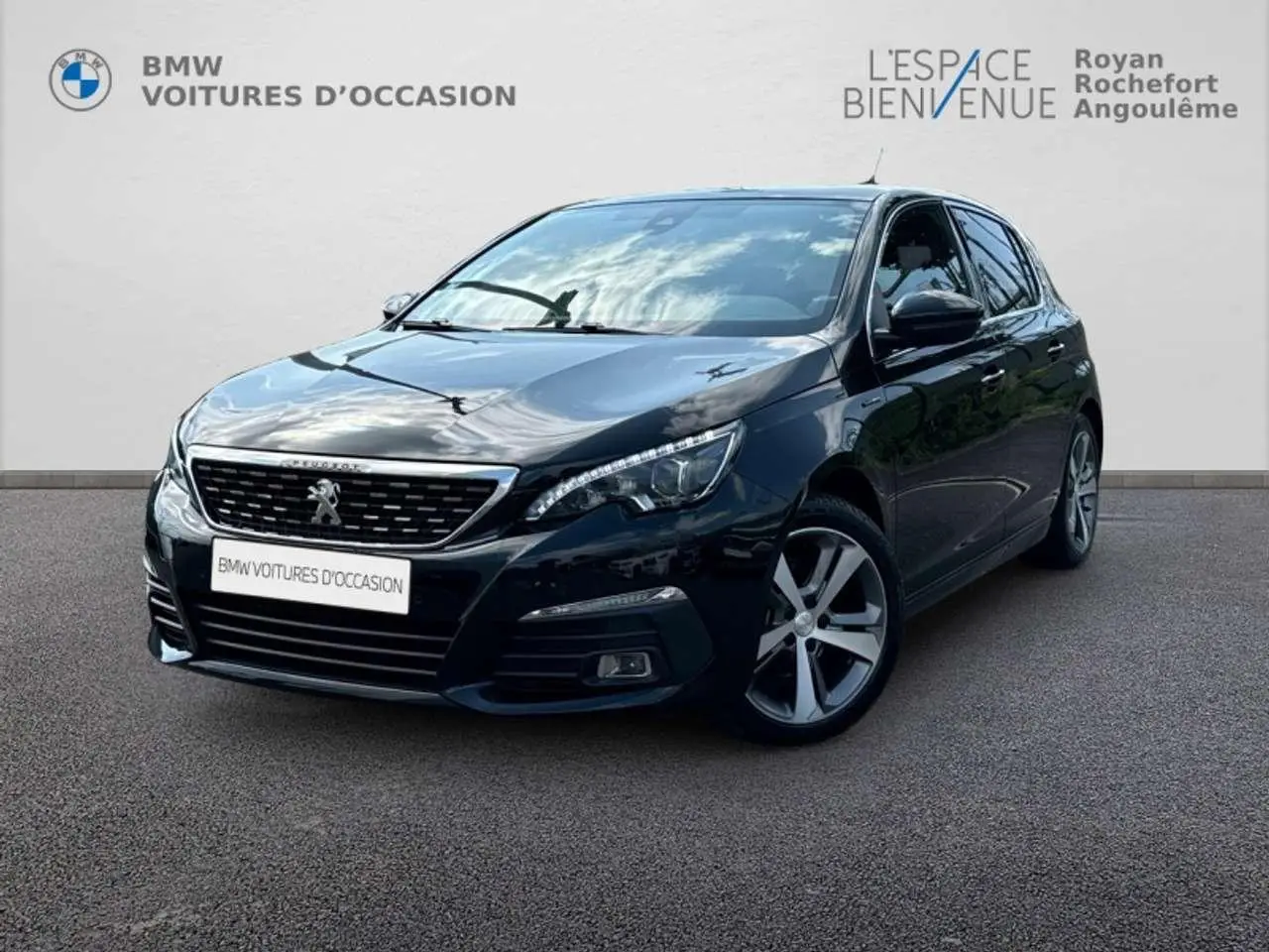 Photo 1 : Peugeot 308 2018 Petrol