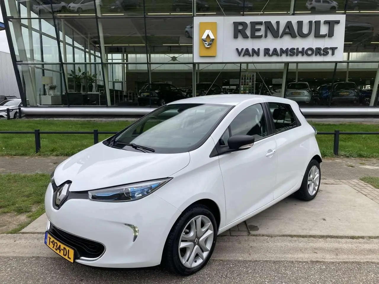 Photo 1 : Renault Zoe 2019 Électrique