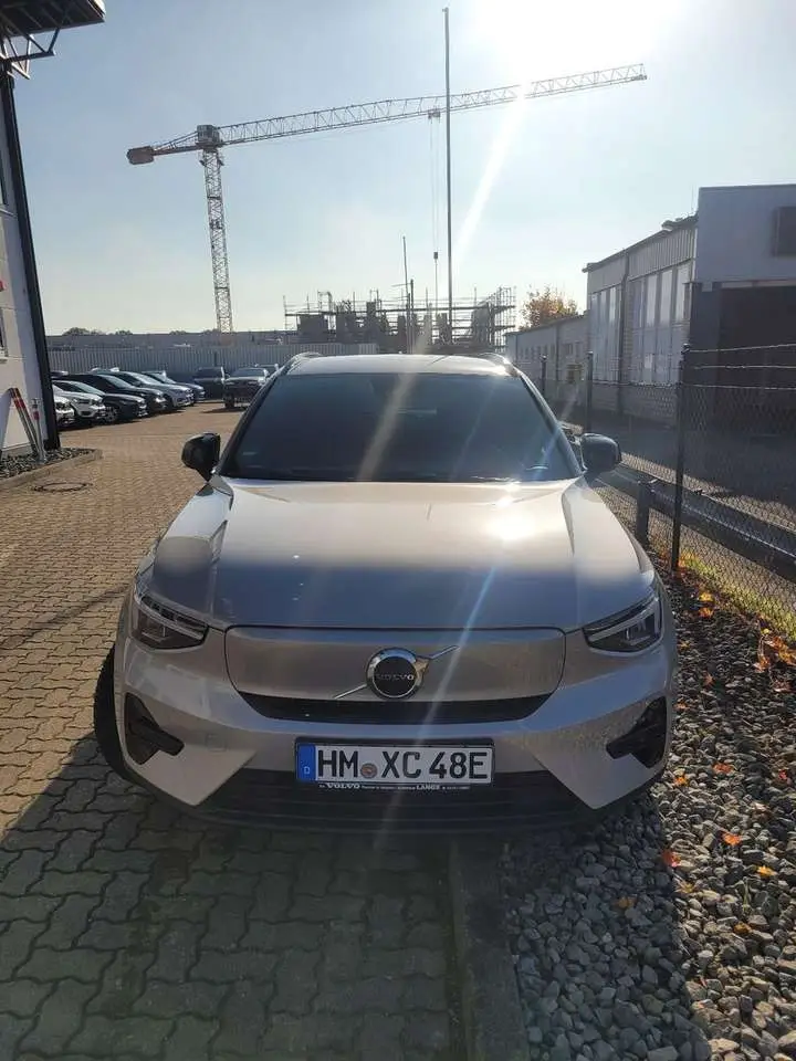 Photo 1 : Volvo Xc40 2023 Électrique