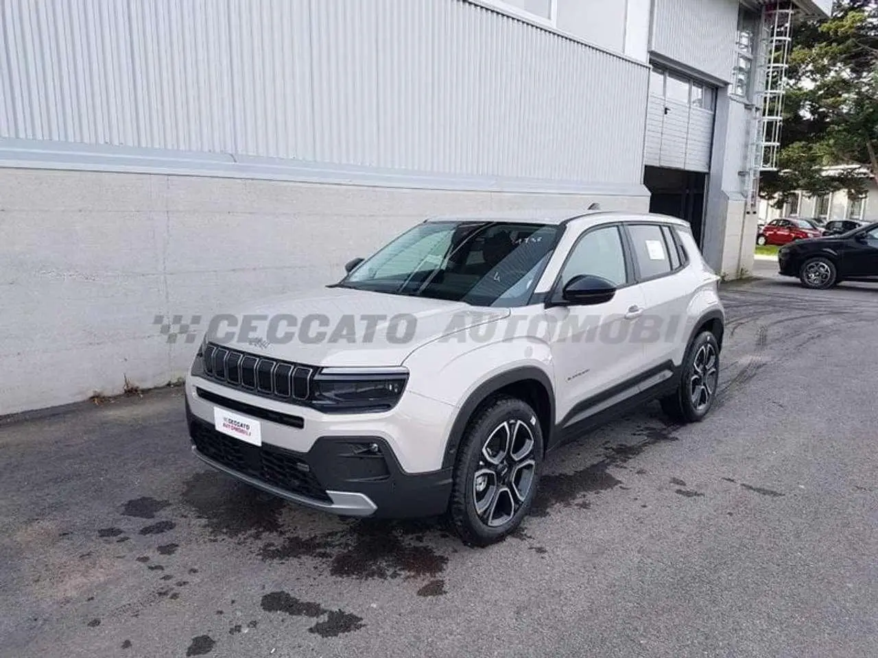 Photo 1 : Jeep Avenger 2024 Petrol