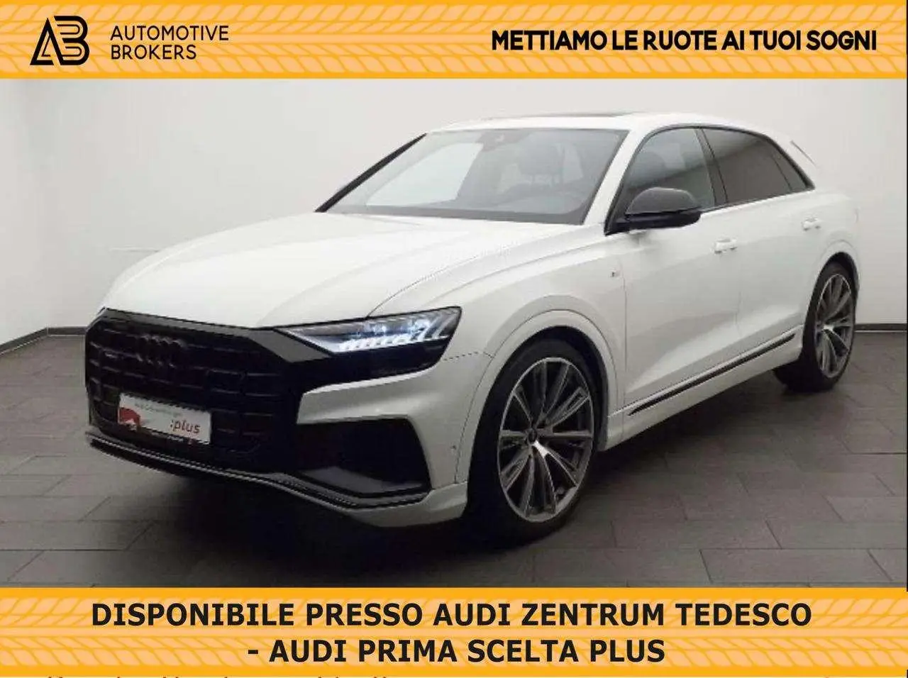 Photo 1 : Audi Q8 2022 Hybride