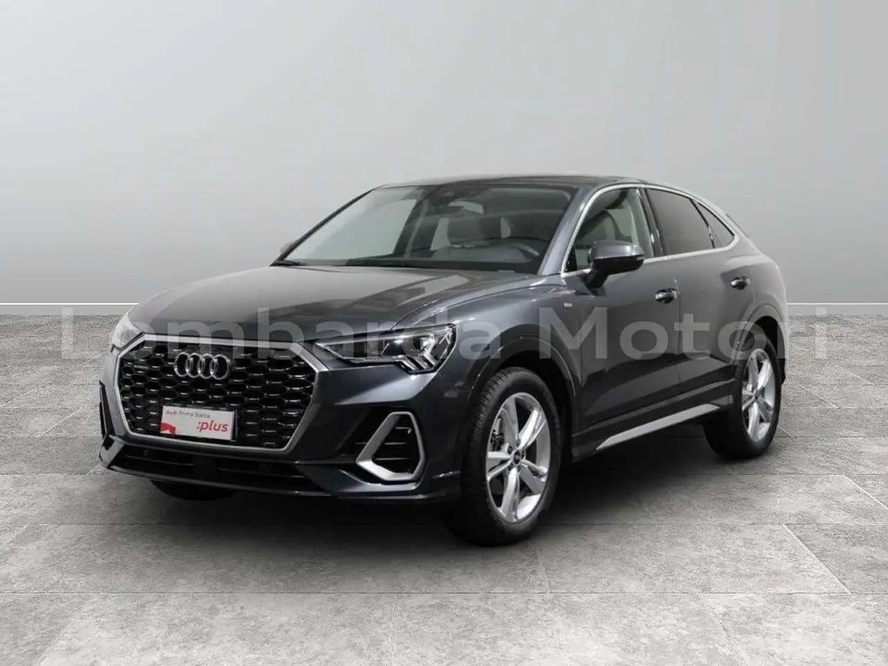 Photo 1 : Audi Q3 2021 Diesel